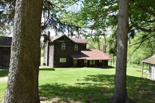 282 Plumcreek Rd, Shelocta, PA 15774-2215