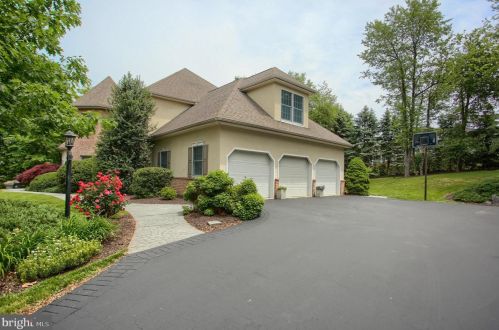 12 Emlyn Ln, Navy Sup Dpt, PA 17055-8019