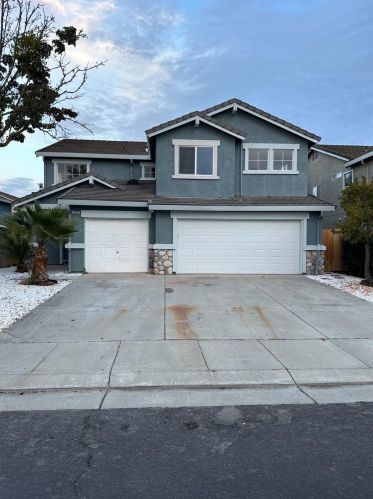 13730 Pinecrest St, Lathrop, CA 95330-9176
