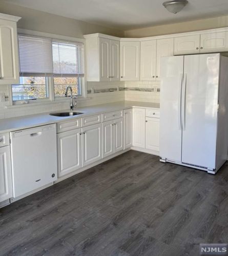 501 2nd St, Palisades Park NJ  07650-1874 exterior