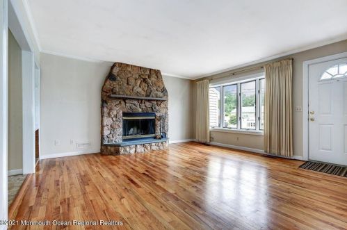 115 Taft Dr, Bricktown NJ  08724-2725 exterior