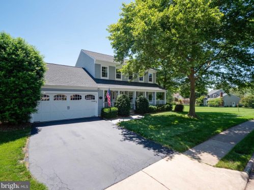 12767 Turberville Ln, Herndon, VA 20171-2216
