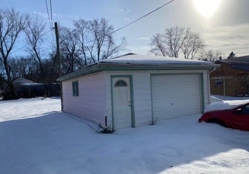2501 37th Ave, Hobart, IN 46342-1829