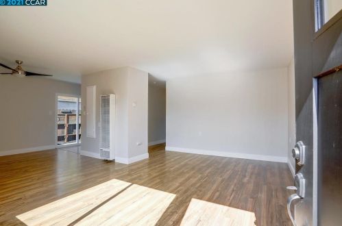 3065 13th St, Richmond CA  94806-2255 exterior