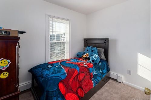 72 Osborne Ave, Norwalk CT  06855-1020 exterior