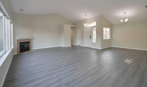 490 Santa Barbara St, Los Banos CA  93635-6324 exterior