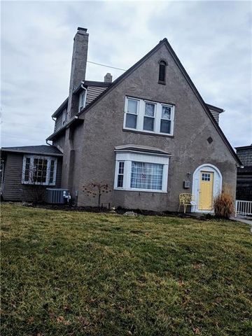 930 Hamilton Ave, Latrobe, PA 15650-1601