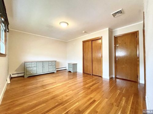 94 Maitland Pl, Outwater NJ  07026-1230 exterior