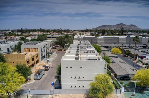 7823 20th Gln, Phoenix, AZ 85021-6058