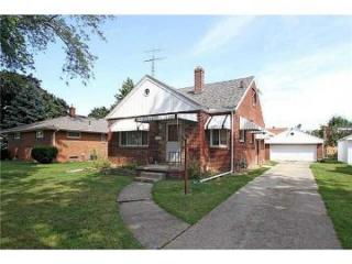 902 Sandralee Dr, Toledo OH  43612-3131 exterior