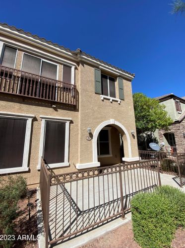 1957 Frye Rd, Gilbert, AZ 85295-1253