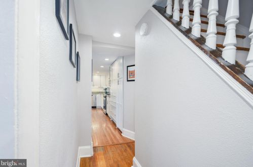 314 Iseminger St, Philadelphia PA  19107-5904 exterior