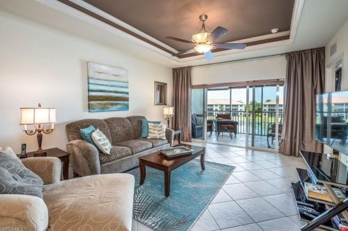 7818 Great Heron Way, Naples, FL 34104-5853