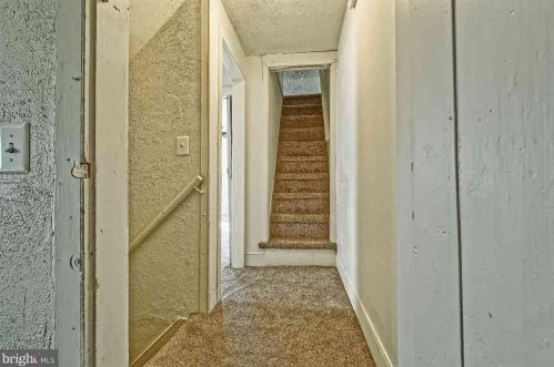 25 Green St, Pilesgrove NJ 08098-1136 exterior