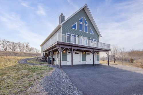 188 Schefflers Rd, Westtown NY  10998-3804 exterior