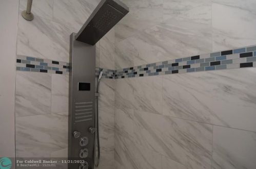 8421 17 Ct, Hollywood FL 33028 exterior