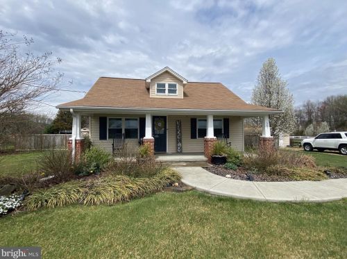 505 Forest Lane Rd, Fredericksburg, VA 22405-3807
