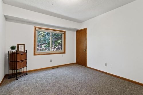 7741 Banks Ct, Inver Grove Heights MN  55077-5810 exterior