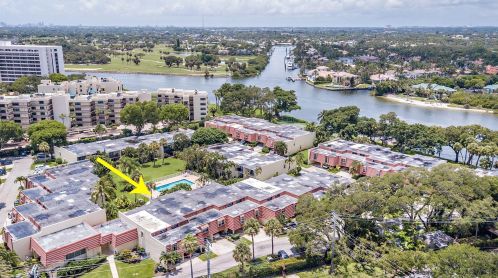 398 Golfview Rd, West Palm Beach, FL 33408-3504