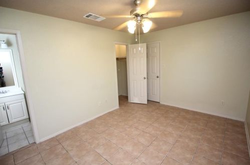 12302 Dellrey Dr, Austin TX 78758-2503 exterior