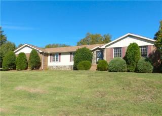 147 Allen Dr, Hendersonville, TN 37075-3869