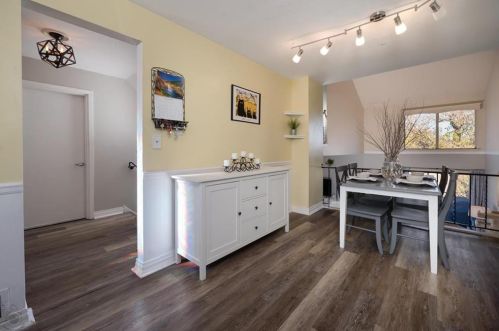 140 Vista Dr, Easton PA  18042-7202 exterior