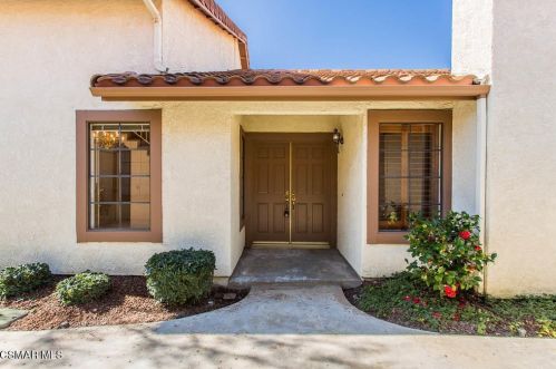 753 Congressional Rd, Simi Valley, CA 93065-6606
