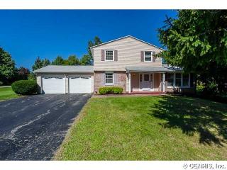 786 Hawthorne Pl, Webster, NY 14580-2645