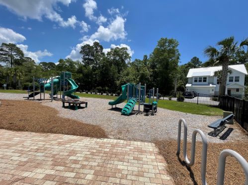 106 Hibernate Way, Freeport FL  32439-4794 exterior