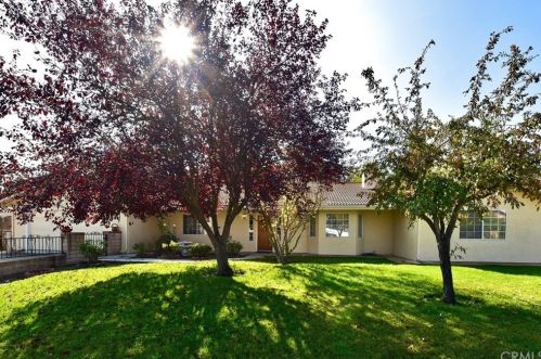 1445 Godell St, Templeton, CA 93465-9782