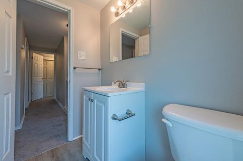 1462 Prospect Rd, Pittsburgh PA 15227-3730 exterior