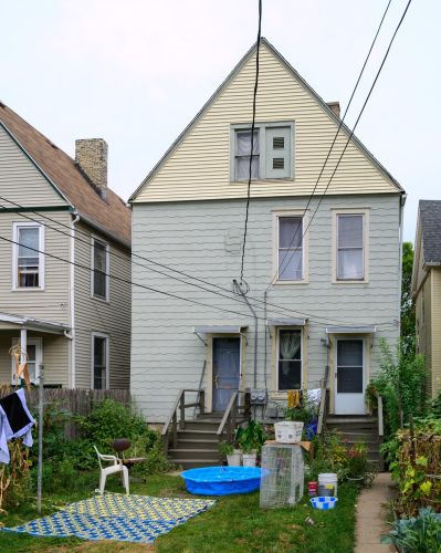 907 24th St, Milwaukee WI  53204-1006 exterior