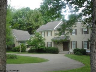 3404 Fawn Ln, Morgantown, WV 26508-8619