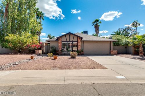 6515 Beverly Ln, Scottsdale, AZ 85254-1434