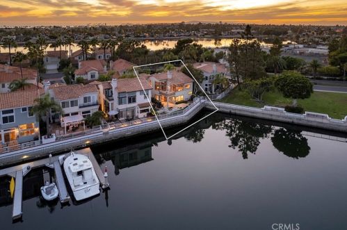5517 China Pt, Long Beach, CA 90803-6800