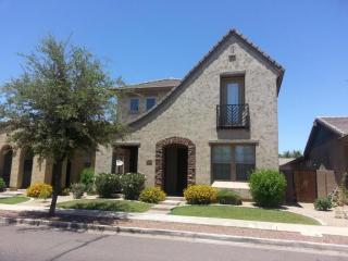 3490 Jasper Dr, Gilbert, AZ 85296-7355