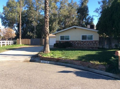 3431 Burl Dr, Riverside, CA 92501-1101