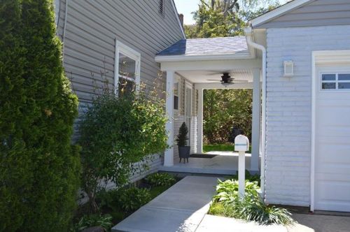 1265 Queensbury St, Pittsburgh, PA 15205-3730