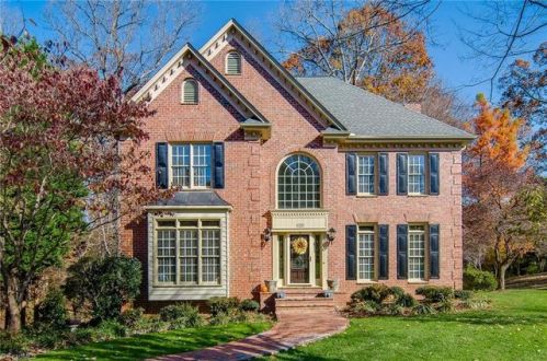 105 Duffield Ct, Kernersville, NC 27284-8384