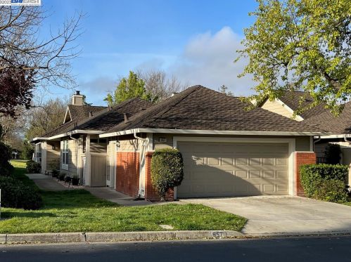 657 Doral Dr, Danville, CA 94526-6206