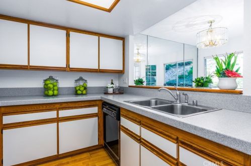 1005 Rising Sun Ct, Anaheim CA  92808-2407 exterior