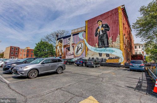 1326 Broad St, Philadelphia PA  19146-4855 exterior