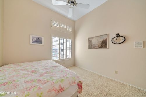 16010 13 Pl, Phoenix AZ 85042-5664 exterior