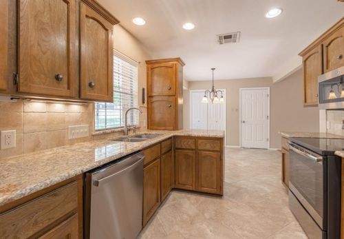 4131 Sequoia Trl, Georgetown TX 78628-1501 exterior