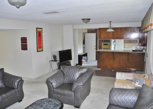 5551 Del Loma Ave, San Gabriel CA  91776-1649 exterior