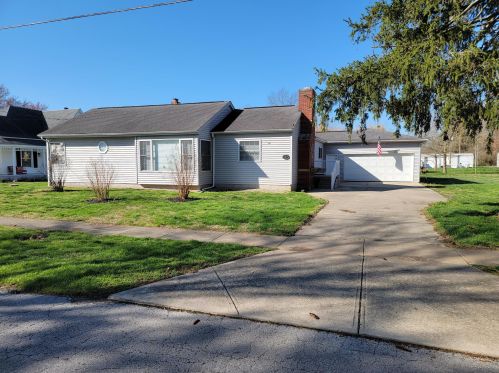 506 1st St, Warsaw, KY 41095-2055