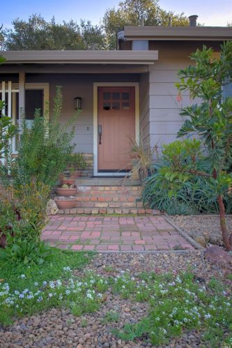 210 Maria Ln, Santa Rosa, CA 95409-4230