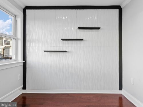 6634 Guyer Ave, Philadelphia PA  19142-2603 exterior