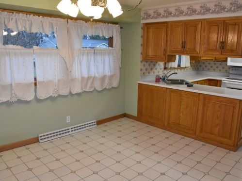 541 Gilmore St, Meadville PA  16335-1568 exterior