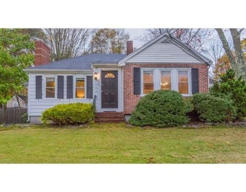 236 Franklin St, Whitman MA  02382-2532 exterior